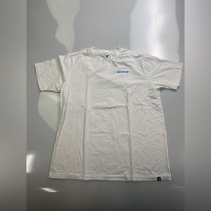 BIRD DOG graphic tee shirt in white